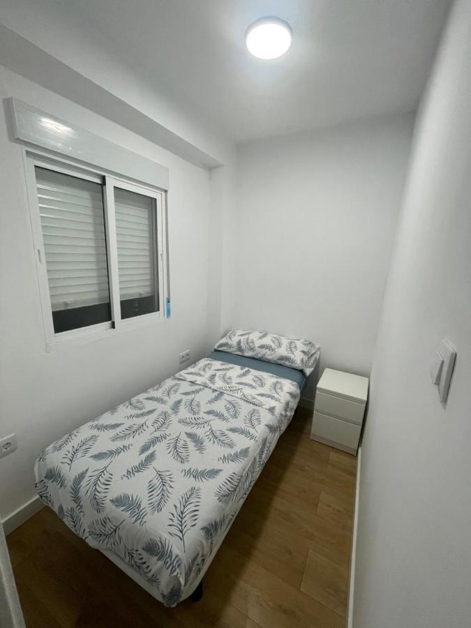 Familyhomestay Валенсия Экстерьер фото