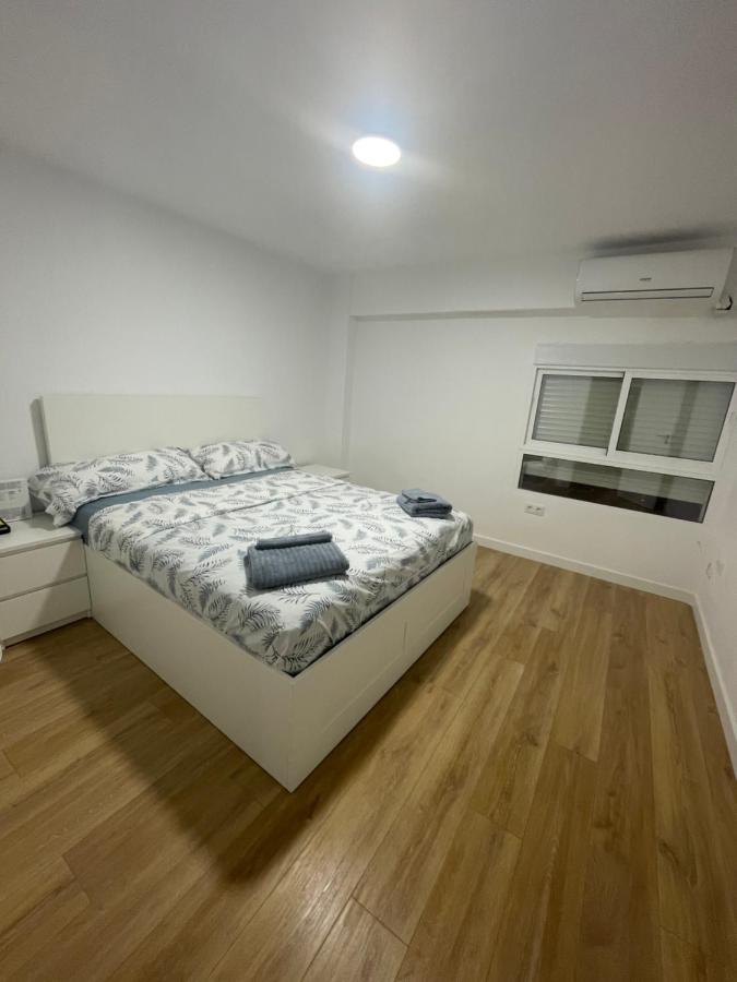 Familyhomestay Валенсия Экстерьер фото